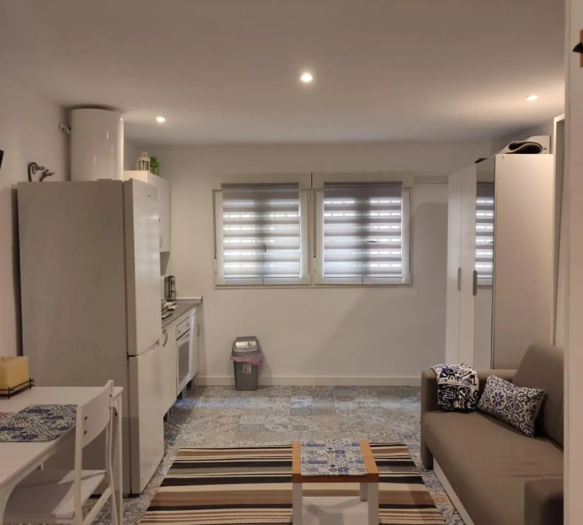 Fuengirola Perla 2 Seafront Apartment 0*,  Spain